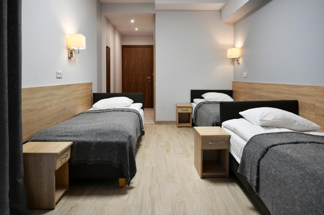 Fotex Bed and Breakfast Ząbki Buitenkant foto