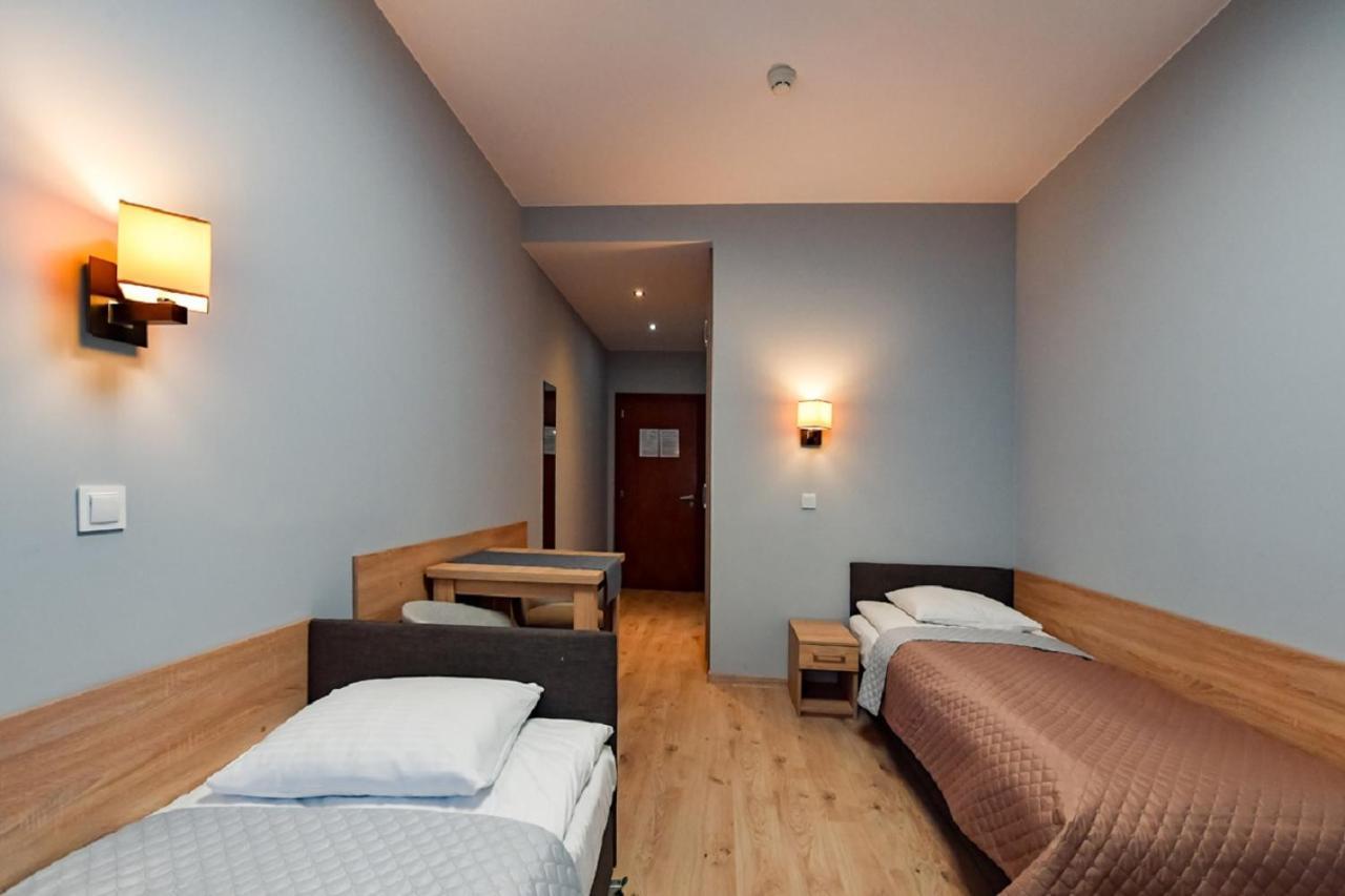 Fotex Bed and Breakfast Ząbki Buitenkant foto