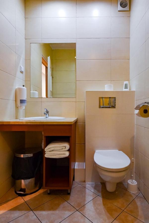 Fotex Bed and Breakfast Ząbki Buitenkant foto