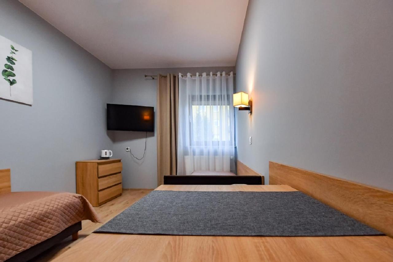 Fotex Bed and Breakfast Ząbki Buitenkant foto